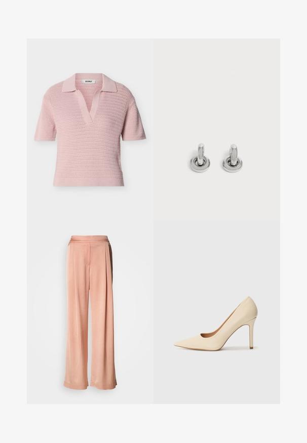 Polo en maille rose clair à manches courtes avec motif texturé, col en V ouvert et étiquette de la marque ECOALF à l'intérieur du col.; Pantalon large rose pâle avec une texture lisse, présentant une taille haute et des plis subtils pour un détail de design supplémentaire.; Escarpin en cuir beige à talon haut avec un bout pointu et un détail découpé sur le côté, possédant un talon stiletto fin pour le soutien.; Paire de petites boucles d'oreilles créoles argentées brillantes avec une base ronde, présentées sur un fond clair uni.