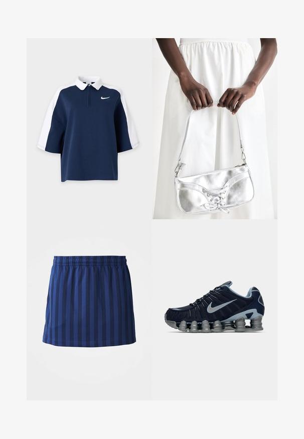 Laivastonsininen ja valkoinen lyhythihainen polopaita valkoisella kauluksella, puolipitkällä vetoketjulla edessä ja pienellä Nike-logolla vasemmassa rinnassa.; Tummansininen hame, jossa on pystysuorat raidat, elastinen vyötärö, hartialle saakka ulottuva pituus, valmistettu kevyestä kankaasta, sileä rakenne.; Tummansininen ja hopeinen urheilukengä, jossa on segmentoitunut pehmustettu pohja ja hopeinen Nike-logo sivussa, esitetty oikeasta profiilista valkoista taustaa vasten.; Hopeakäyttöinen käsilaukku, jossa on nauhakiinnitys, elegantti muotoilu ja lyhyt hihna. Laukkua pidetään käsissä, esittäen sen pintarakennetta.