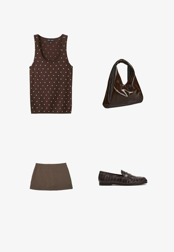 Débardeur marron en maille sans manches avec de petits pois blancs régulièrement espacés et un col rond.; Mini-jupe marron en mélange de coton avec un ourlet droit et une ceinture simple, présentée à plat sur un fond blanc.; Mocassins en cuir noir avec un motif texturé semblable à celui du crocodile, un bout arrondi et un petit talon plat. Bande décorative sur le dessus.; Sac à main en cuir marron foncé brillant de forme triangulaire avec une poignée courte et large, présenté sur fond blanc.