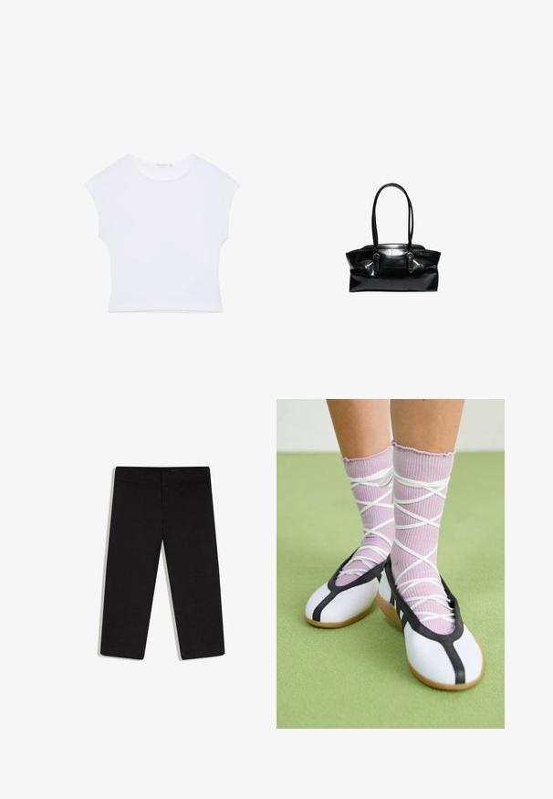 T-shirt court blanc à manches courtes avec col rond, en tissu lisse, posé à plat sur un fond blanc.; Pantalon noir court à jambes droites, taille plate avec ceinture, sans poches visibles, présenté sur fond blanc.; Jambes portant des chaussettes lavande côtelées avec des brides blanches croisées, associées à des ballerines blanches avec un bord noir sur un sol vert.; Sac à main en cuir noir avec deux longues anses et des détails à boucle, avec un motif quadrillé texturé sur la surface.