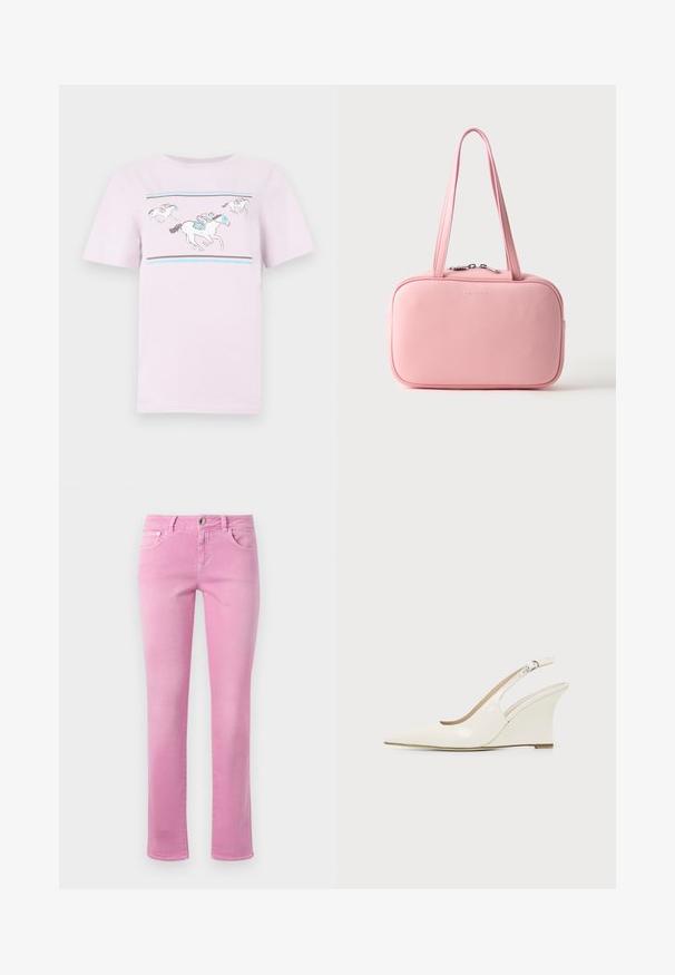 Hellrosa Baumwoll-T-Shirt mit einer Grafik von Pferden und Reitern in Blau- und Grautönen. Kurzärmlig und mit Rundhalsausschnitt.; Rosa Jeans aus Denim mit geradem Bein, ausgestattet mit einem Frontknopfverschluss, fünf Taschen und einem glatten, leicht strukturierten Stoff.; Weißer Slingback Keilabsatz-Schuh aus Lackleder mit spitzer Schuhspitze und verstellbarem Schnallenriemen vor einfarbigem Hintergrund.; Rechteckige weiche pinke Handtasche mit doppelten Trägern und silbernem Reißverschluss oben, gezeigt vor einem schlichten hellgrauen Hintergrund.
