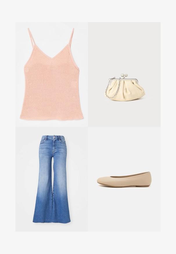 Peachfarvet strikket tanktop med tynde justerbare stropper, V-halsdesign, ribbet tekstur og lige kant.; Bukser i flared denim i lys blå vask, med høj talje, karakteristiske brede ben og en let falmning mod kanten. Knap- og lynlås-lukning.; Beige læder balletflade med afrundet tå, minimal sømdetaljering, lav hæl og subtilt logo på bagsiden. Glat, mat tekstur.; Plisseret beige læderclutch med en sølvmetalramme, der har to runde dekorative låse og en sølvkædetrasporte.