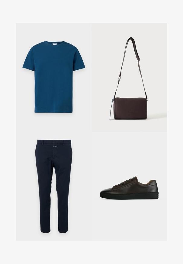 Dunkelblaues T-Shirt mit Rundhalsausschnitt aus weicher Baumwolle, mit kurzen Ärmeln und einfacher, glatter Textur sowie geradem Schnitt.; Navyblaue Baumwollchinos mit slim Fit, flachem Vorderteil und Reißverschluss. Verfügt über seitliche Taschen und eine Gesäßtasche mit einem kleinen Markentag.; Flach geschnittener dunkelbrauner Ledersneaker mit schwarzer Gummisohle, Schnürung vorne und schlicht-minimalistischem Design auf hellem Hintergrund.; Dunkelbraune, strukturierte Leder-Crossbody-Tasche mit verstellbarem Riemen und kleinem dekorativen blauen Akzent an der Seite.