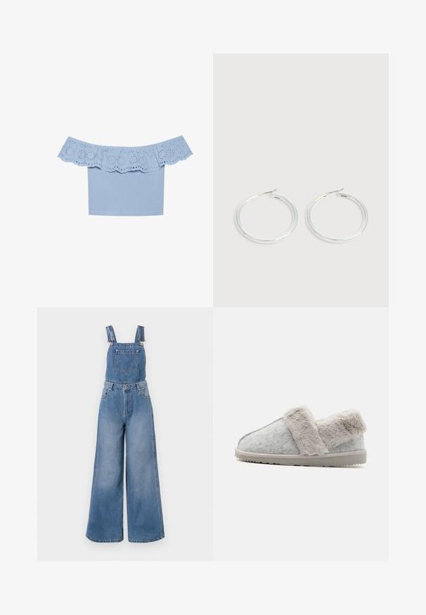 Helles blaues, schulterfreies Oberteil mit einem Rüschenausschnitt, der mit Lochmuster versehen ist. Glattes Material mit einem taillierten Schnitt.; Denim-Latzhose in Hellblau mit weitem Bein, verstellbaren Trägern, einer vorderen Tasche und silberner Hardware. Der Stoff weist eine feine Textur auf.; Graue Hausschuhe mit einem oberen aus Kunstfell, offenem Rückendesign und strukturiertem Gummisohle. Verfügt über eine glatte Oberfläche und graue Akzente.; Paar glänzende silberne Creolen mit dünnen Drahtverschlüssen, dargestellt vor einem hellgrauen Hintergrund.