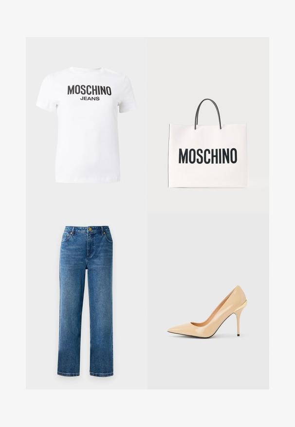 Weißes T-Shirt mit kurzen Ärmeln und schwarzem "MOSCHINO JEANS"-Schriftzug auf der Brust, präsentiert vor einem einfarbigen Hintergrund.; Blaue hochgeschnittene Jeans mit geradem Bein, aus Denim, mit fünf Taschen und goldfarbenen Hardware-Details.; Beiger High-Heel-Pumps aus lackiertem Leder mit spitzer Zehenpartie und schlankem Stiletto-Absatz, mit einem kleinen goldenen Akzent an der Rückseite.; Weiße rechteckige Tragetasche mit schwarzen Griffen und großem schwarzem „MOSCHINO“-Schriftzug auf der Vorderseite vor einfarbigem Hintergrund.