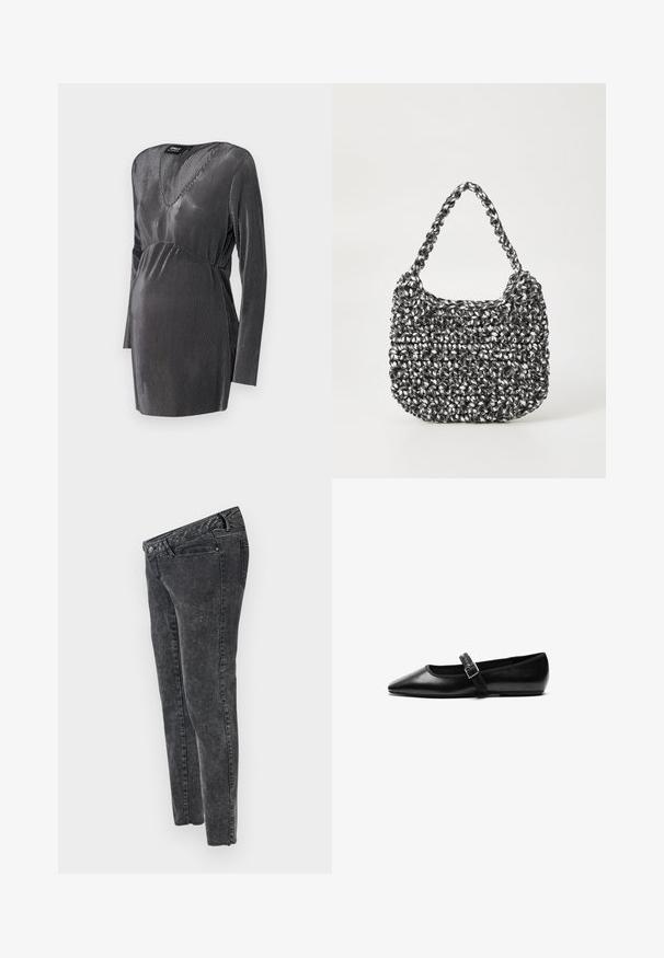 Zwart en zilver gestreepte zwangerschapsjurk met een V-hals, lange mouwen en een empire taille, ontworpen voor comfort en stijl tijdens de zwangerschap.; MAMALICIOUS Slim fit Mid waist Raw hems - Slim fit jeans - grey denim; Zwarte platte schoen van leer met een spitse neus, verstelbare band met een metalen gesp, een gladde textuur en een minimalistisch ontwerp.; Geweven handtas in zwart en wit met een ronde vorm, gestructureerd oppervlak en een gevlochten handvat. Geschikt voor dagelijks gebruik.
