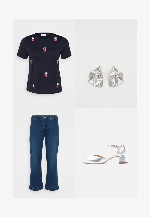 Marineblå bomulds-T-shirt med korte ærmer; har røde og hvide broderede popcornposer spredt over forsiden. Blød tekstur. Rund hals.; Højtaljede blå jeans med lige ben og bred kant, lavet af denim. Har et klassisk fem-lomme design og lukning med metalknap.; Sølv metallic lavhælede pumpe med ankelrem, mandelformet tå, glat tekstur og blok hæl.; Sølvmetal øreringe med et bølgende, skulpturelt design, der har en poleret overflade og uregelmæssige former, hvilket fremhæver en moderne æstetik.