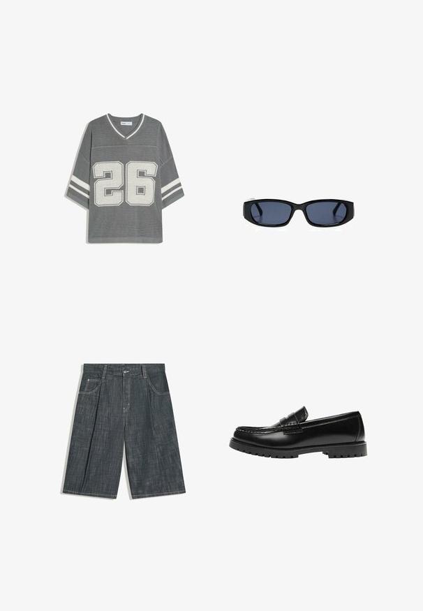 Maillot de sport gris en maille à manches courtes avec col en V, rayures blanches sur les manches et grand numéro blanc 26 sur le devant.; Shorts en denim gris foncé longueur genou avec bouton à l'avant, passants de ceinture, deux poches avant et coutures blanches visibles.; Mocassin en cuir noir avec une semelle en caoutchouc épaisse et un détail classique de bride à monnaie, vu de côté extérieur.; Lunettes de soleil rectangulaires noires avec des verres teintés foncés sur un fond blanc, vues de face.