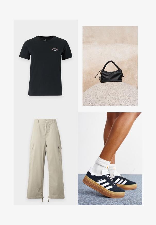 Schwarzes T-Shirt mit kurzen Ärmeln aus Baumwolle. Mit Rundhalsausschnitt und einem kleinen, farbigen "Converse"-Logo auf der oberen linken Brust.; Helle beige Cargo-Hosen mit lockerer Passform, ausgestattet mit einem Knopfverschluss, seitlichen Taschen und verstellbarem Saum mit Bändern. Glatte Stoffoberfläche.; Beine mit weißen Socken und schwarzen Adidas Gazelle Sneakers mit weißen Streifen und dicken braunen Sohlen auf einem grauen Teppichboden.; Schwarze geraffte Handtasche mit einem gesammelten Griff, die auf einer strukturierten Steinkugel vor einem beigen Betonwand-Hintergrund liegt.