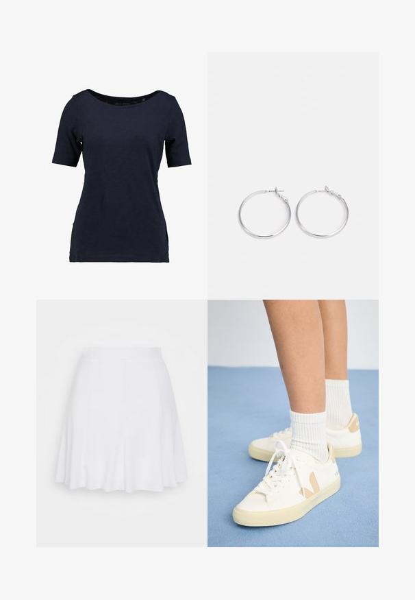 Mørkeblå kortærmet t-shirt lavet af bomuld. Har en rund halsudskæring og en afslappet pasform med sideudskæringer for bedre bevægelsesfrihed.; Anna Field A-snit nederdel - white; Hvide sneakers med brune detaljer, rund tå og hvide snørebånd. Båret sammen med ribbede hvide strømper, sat mod en lys blå baggrund.; sweet deluxe EARRING - Øreringe - silver-coloured
