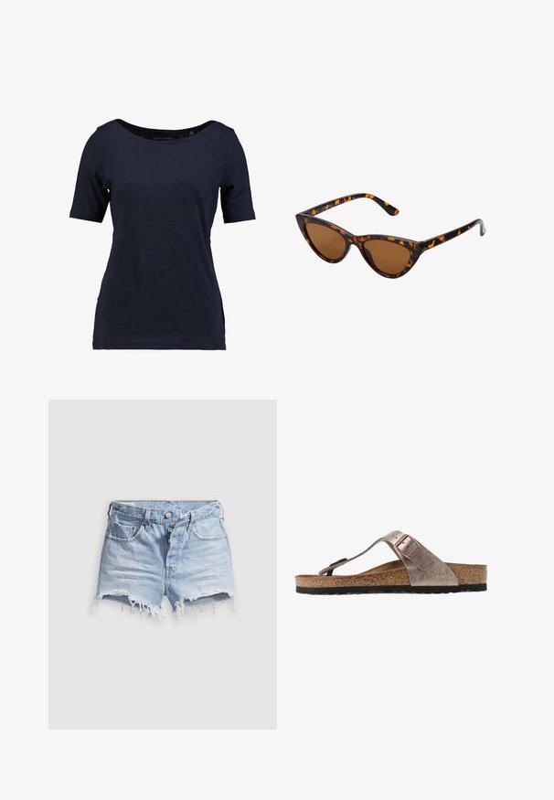 Mørkeblå kortærmet t-shirt lavet af bomuld. Har en rund halsudskæring og en afslappet pasform med sideudskæringer for bedre bevægelsesfrihed.; Lyseblå denim shorts med afklippede ben og frynser, fem lommer og knaplukning. Stoffet er blødt med et let slidt udseende.; Brune læderflip-flop sandal med en tekstureret overflade, justerbar rem med en metalspænde og en polstret korkfodseng. Sorte ydersål.; Kat-ejede solbriller med en sort og orange skildpaddemønstret stel, brune linser og slanke, spidse ender. Har et minimalistisk logo på skabelsen.