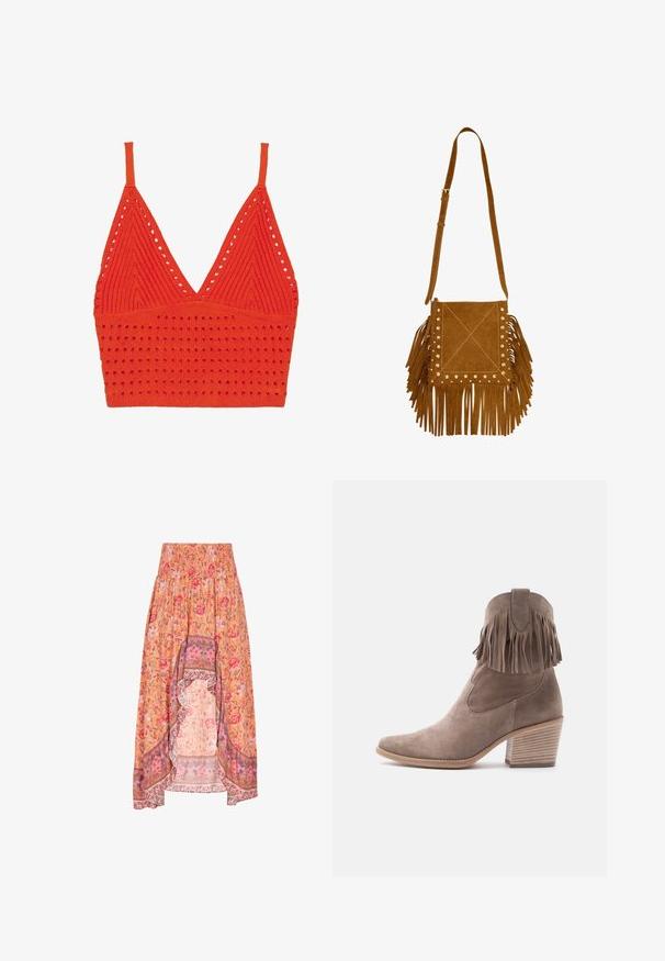 Roter gestrickter BH-Top mit V-Ausschnitt, dünnen Trägern, strukturiertem Muster mit Löchern und einem figurbetonten Bündchen am unteren Ende.; Florale Maxiröhre mit einem gerafften Taillenbund, in Orange mit rosa und roten Blumen sowie kontrastierenden gemusterten Saumdetails.; Taupefarbener Wildleder-Stiefelette mit Fransen, spitzer Zehenpartie und gestapeltem Blockabsatz vor weißem Hintergrund.; Braune Wildleder-Umhängetasche mit langen Fransen an den Seiten und am unteren Rand, verziert mit kleinen Metallnieten entlang der vorderen Kanten.