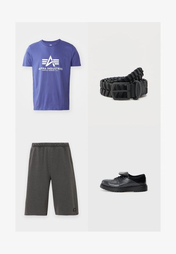 Camiseta de algodón morada de manga corta, que presenta un logo blanco que incluye "ALPHA INDUSTRIES" y un diseño geométrico.; Pantalones cortos de longitud hasta la rodilla en gris oscuro con cintura elástica y bolsillos laterales, con un pequeño logotipo de la marca cerca del dobladillo inferior en una pierna.; Zapato negro con una textura lisa, que presenta patrones de líneas blancas, un diseño con cordones y una correa de Velcro. Suela de goma gruesa para mayor durabilidad.; Cinturón negro tejido de material duradero, con hebilla rectangular y diseño texturizado con acentos horizontales.