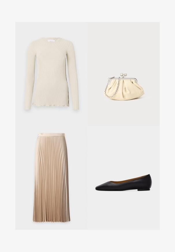 Rabanne T-shirt à manches longues - ecru; Jupe midi plissée beige taille haute avec une ceinture lisse et des plis verticaux étroits régulièrement espacés.; Chaussure plate en cuir noir à bout pointu avec talon bas et finition lisse, vue de côté sur un fond gris clair.; Pochette en cuir beige plissé avec un cadre en métal argenté, dotée de deux fermoirs ronds décoratifs et d'une chaîne en argent.