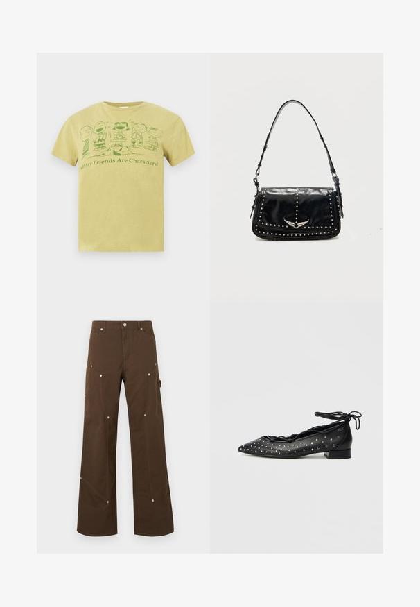 T-shirt jaune avec des personnages Peanuts verts debout et Snoopy couché, et le texte "Tous mes amis sont des personnages !"; Pantalon droit marron avec poches avant et latérales, rivets argentés, passants de ceinture et fermeture par bouton sur fond blanc.; Ballerines en cuir noir avec bout pointu, design à lacets et accents à clous argentés sur les côtés. Profil à talon bloc bas.; Sac à épaule en cuir noir avec des clous argentés et un emblème métallique ailé sur le rabat avant sur fond uni.