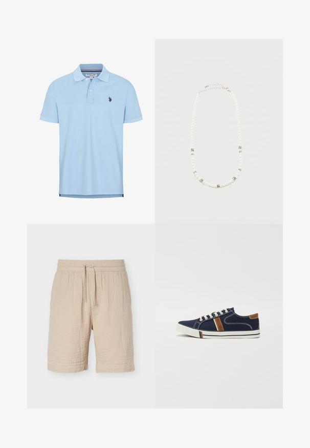 Lichtblauwe polo met korte mouwen van zachte katoen. Beschikt over een drieknops sluiting, kraag en geborduurd logo op de borst.; Beige shorts van katoenmix met elastische tailleband, verstelbaar trekkoord, gestructureerde stof en een zoom tot op de knielengte.; Marineblauwe canvas sneakers met witte vetersluiting, bruin accent en details met zijstrepen. Voorzien van een rubberen zool en contrasterende stiksels.; Witte parelketting met zilveren strass tussenstukjes en een zilveren ketting sluiting, weergegeven tegen een eenvoudige lichte achtergrond.