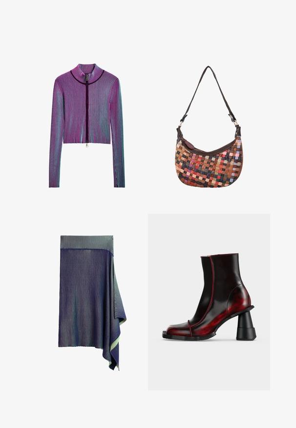 Ingekorte ritsjack met lange mouwen in een meerkleurig geribbeld patroon met roze, paarse en blauwe strepen. Zilveren ritsdetails aan de voorkant.; Donkerblauwe gebreide rok met zeer fijne witte verticale strepen en een asymmetrische geplooide zoom aan één kant.; Zwarte en donkerrode glanzende enkellaars met geometrische dikke hak en vierkante neus, getoond op een effen lichte achtergrond.; Kleine schoudertas met meerkleurige geweven leren stroken en een donkerbruine leren rand en band tegen een witte achtergrond.