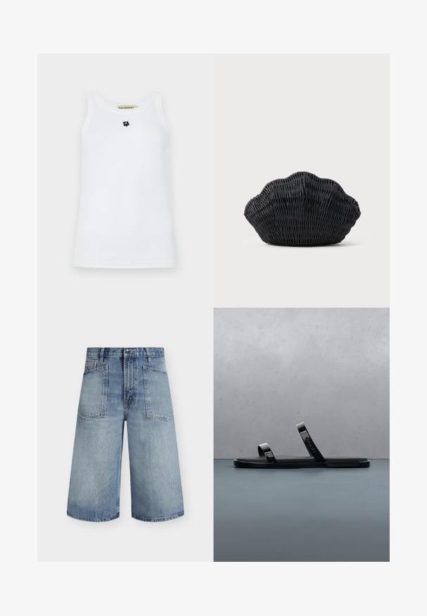 Witte mouwloze tanktop van katoen, met een ronde halslijn en een klein zwart berenlogo in het midden. Soepele textuur.; Lichtblauwe denim shorts met hoge taille, brede pijpen, voorvakjes, riemlussen en knoopsluiting.; Zwarte slidessandaal met twee glanzende bandjes op een textuurrijke houten en kiezelstenen ondergrond buiten, nabij groenvoorziening en een betonnen muur.; Zwarte gevlochten handtas in de vorm van een sint-jakobsschelp met een gebogen bovenkant en een geweven textuur op een effen achtergrond.