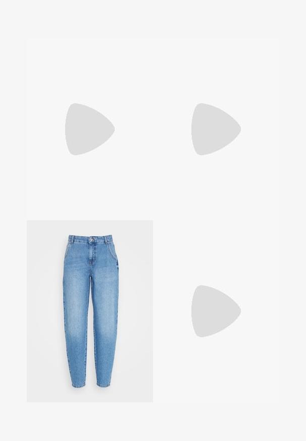 Camiseta blanca lisa de manga corta y cuello redondo, mostrada sobre un fondo blanco sin patrones ni logotipos visibles.; Jeans de mezclilla azul claro con cintura alta, piernas de corte recto, diseño de cinco bolsillos y cierre de botón metálico. Textura desgastada visible.; Zapatillas de lona blancas con suelas de goma, que presentan seis ojales, puntera redonda y detalles de costura ligera, combinadas con calcetines blancos hasta el tobillo.; Un par de gafas de sol rectangulares con montura translucida azul clara y lentes gris oscuro, que cuentan con patillas rectas y detalles de hardware mínimos.
