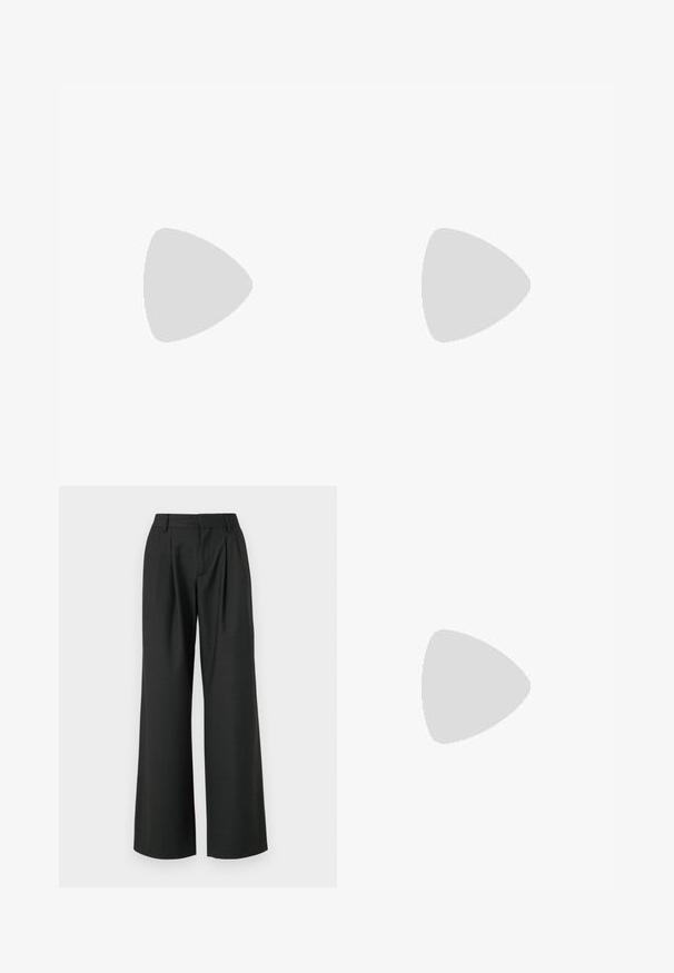 Sort ribstrikket tanktop med en scoop halsudskæring, slanke stropper og en vertikal række af sølvnitter langs midtersømmen.; Won Hundred CAMILLE TROUSERS - Bukser - licorice; Sort læder højhælet sko med spids tå, åbne sider og en tynd ankelrem med en lille guld detalje.; Sort læderhandtaske med en struktureret trapezform, guldfarvet spænde og kontrastfarvet hvid syning. Inkluderer et kort håndtag og en lang rem.
