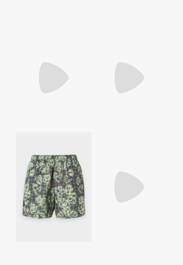 Αμάνικο γκρι crop top με ριμπ υφή, στρογγυλό ντεκολτέ και λευκή ετικέτα με το λογότυπο «Santa Cruz» στο κέντρο του στήθους.; Σορτς με ελαστική μέση, σε γκρι καρό σχέδιο και μεγάλο αφηρημένο πράσινο και μπλε λουλουδάτο μοτίβο, παρουσιάζονται σε απλό φόντο.; Nike P-6000 παπούτσια με άνω μέρος από ελαφρύ γκρι διχτυωτό υλικό, μαύρες λεπτομέρειες και ανθεκτική μαύρη καουτσούκ σόλα. Διαθέτει περίπλοκο σχέδιο και σύστημα κορδονιών.; Ενα ζευγάρι ορθογώνια γυαλιά ηλίου με ανοιχτό μπλε ημιδιαφανείς σκελετούς και σκούρους γκρι φακούς, διαθέτοντας ίσιες βραχίονες και ελάχιστες λεπτομέρειες υλικών.