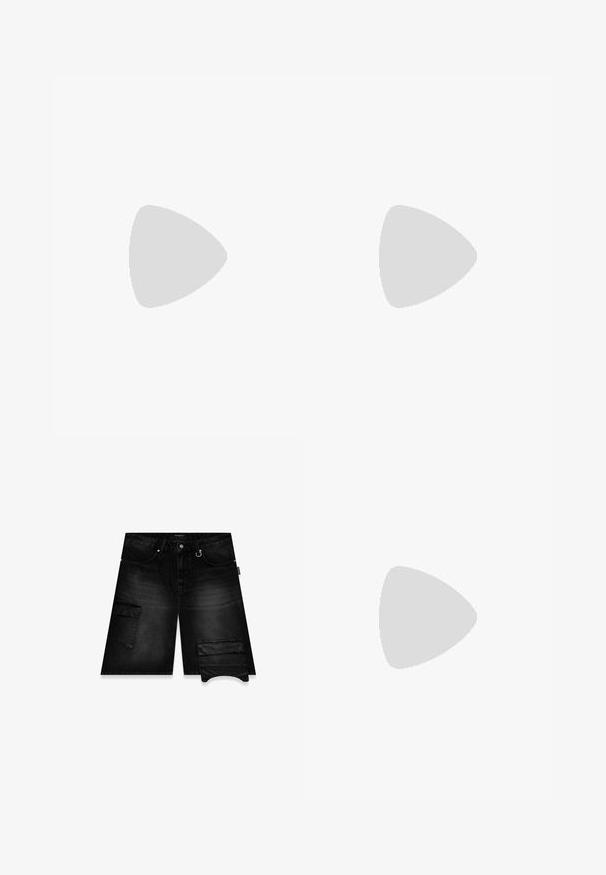 Kortærmet sports T-shirt med rund hals i sort, hvid og grå abstrakt print; har neongrøn "adiTUFF" logo og lyserøde accenter.; Sorte denimshorts med en afslappet pasform, to frontlommer og en sidelomme med klap. Fremstillet af holdbart materiale.; Sorte lædersneakers med flade snørebånd, glat overflade, subtile perforeringer og logo detaljer, parret med mørke denim jeans.; Sort rektangulært Guess-armbånd med tekstureret overflade og sølvfarvet trekantet logo foran, med aftagelig rem.