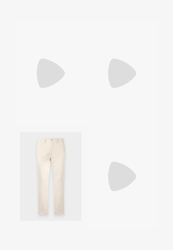 Lichtblauwe katoenen t-shirt, korte mouwen, ronde hals, subtiele logo op de voorkant, gladde textuur, normale pasvorm.; Beige katoen broek met een rechte pasvorm, voorzien van een enkele voorkant zak, knoopsluiting en subtiele stikdetails.; Zwarte leren derby schoenen met een gladde textuur, ronde neus, vetersluiting en een dikke, robuuste rubberen zool.; Bruine leren aktetas met twee bovenhandvatten en een afneembare schouderriem. Kenmerkt zich door een gestructureerd oppervlak en voorzakken voor opslag.