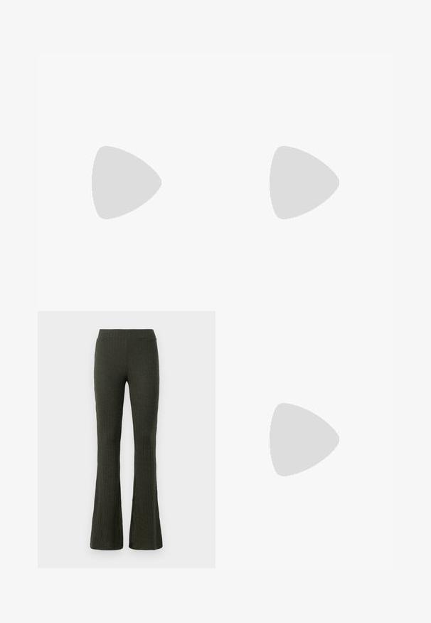 Top corto de color gris oscuro, confeccionado en una tela suave. Presenta un escote redondo y una forma sencilla y rectangulosa, sin adornos ni patrones.; Pantalones acampanados de canalé en verde oscuro, fabricados en tejido suave, con una cintura ajustada y un diseño texturizado que se extiende por las piernas.; Zapatos planos tipo ballet de charol negro con punta redondeada, diseño con cordones y suela plana. Textura lisa con detalles mínimos.; Bolso de mano de cuero negro con forma rectangular, equipado con un asa estructurada, herrajes en plata y cierre de cremallera. Textura suave.