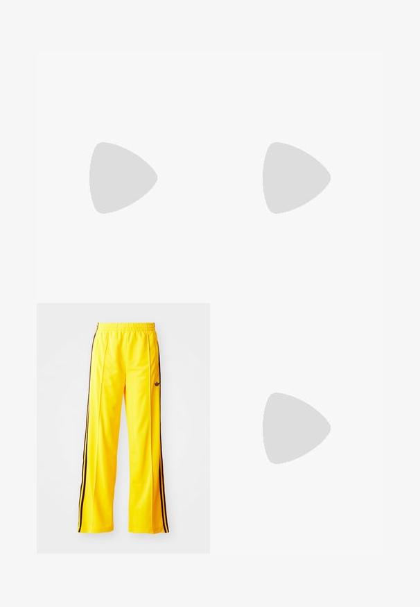 Camiseta deportiva de color verde neón, fabricada con tejido que absorbe la humedad. Presenta un diseño de tres rayas negras en los hombros y un logo centrado en el pecho.; Pantalones deportivos amarillos con rayas laterales negras y una cintura elástica. Hechos de un material suave y ligero. Presenta un logo en el muslo.; Zapatilla de deporte de cuero negro y ante con una correa de Velcro, que presenta tres rayas blancas y una suela de goma, etiquetada "SAMBA" en el lateral.; Bolso tote negro de charol con dos asas, que presenta un gran logo blanco de Adidas y tres franjas horizontales en la parte frontal.