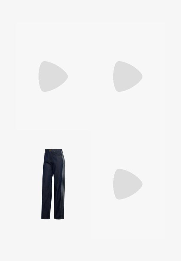 Top de manga larga azul marino con rayas horizontales blancas, cuello redondo y dobladillo corto. El tejido parece suave con un acabado texturizado.; Vaqueros de mezclilla azul oscuro con piernas rectas y tres rayas gris claro que recorren el lado exterior de cada pierna.; Zapatilla blanca Adidas Samba con franjas negras y suela de goma, flotando sobre escalones de hormigón gris texturizado.; Bolsa de tela gris oscuro con un asa curva, textura suave y forma redondeada. Sin hardware ni adornos visibles.