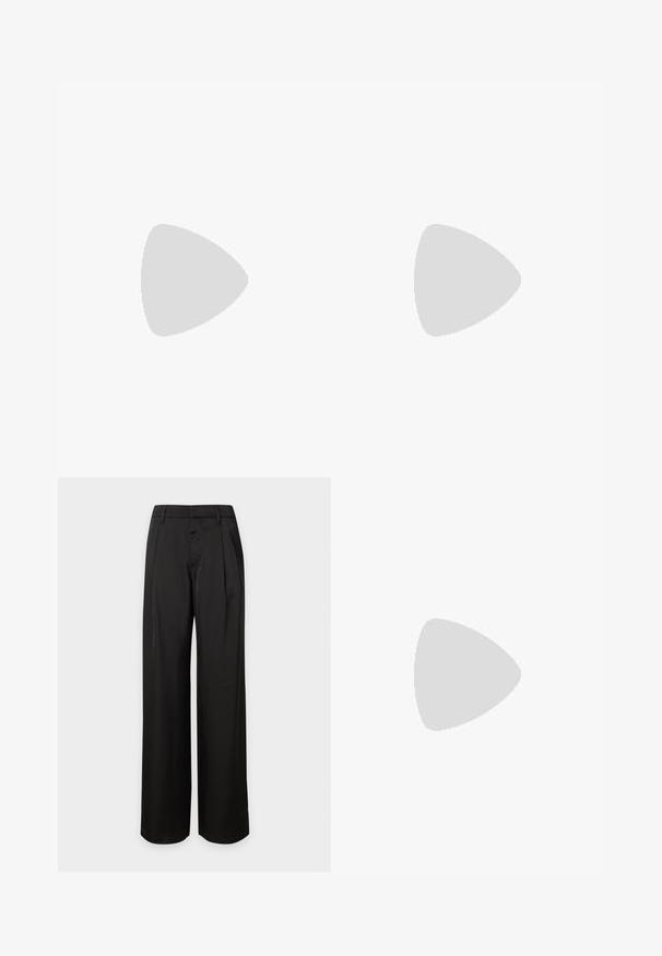 Haut blanc sans manches avec un décolleté halter croisé et un ourlet évasé, présenté sur un fond clair uni.; Pantalon noir taille haute à jambes larges avec passants de ceinture et plis devant, présenté sur un fond clair uni.; Escarpins en cuir verni noir avec un bout pointu et un petit talon carré. Sangle réglable à la cheville avec boucle.; Sac noir en matériau texturé et brillant avec une poignée circulaire torsadée et une fermeture éclair. Présente un design doux et froissé.