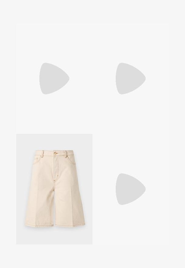 T-shirt bleu clair à manches courtes avec col rond et logo "HUGO" en relief subtil centré sous le col, ainsi qu'une étiquette intérieure rouge.; Shorts en denim beige taille haute longueur au genou avec bouton et fermeture éclair à l'avant, passants pour ceinture, ainsi que poches latérales et poche monnaie.; Chaussure slingback en cuir noir à bout pointu avec un talon bloc haut et une doublure intérieure beige sur un fond clair uni.; Boucles d’oreilles créoles en métal argenté avec une surface lisse légèrement incurvée et des fermoirs à clapet sur un fond blanc uni.
