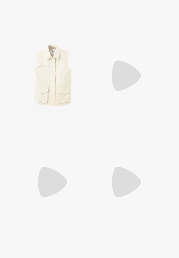 Hihaton beige käyttöliivillinen liivi, jossa on kaulus, piilotettu etukiinnitys ja kaksi suurta läppätaskua vyötäröllä. Näytetty yksinkertaisella valkoisella taustalla.; Valkoinen ribbineulottu hihaton toppi pyöreällä kaula-aukolla, koko small, esitetty yksinkertaisella taustalla.; Vaaleanharmaat korkeavyötäröiset farkut suoran leikkauksen kanssa, joissa on viisi taskua, vyölenkit ja vähäiset ompeluyksityiskohdat. Denim-kudos näkyy.; Harmaa Nike Air Force 1 -lenkkari, jossa on reikänenä, sileä nahkapäällinen, paksu pohja ja kohokuvioitu 'AIR'-yksityiskohta kantapäässä.