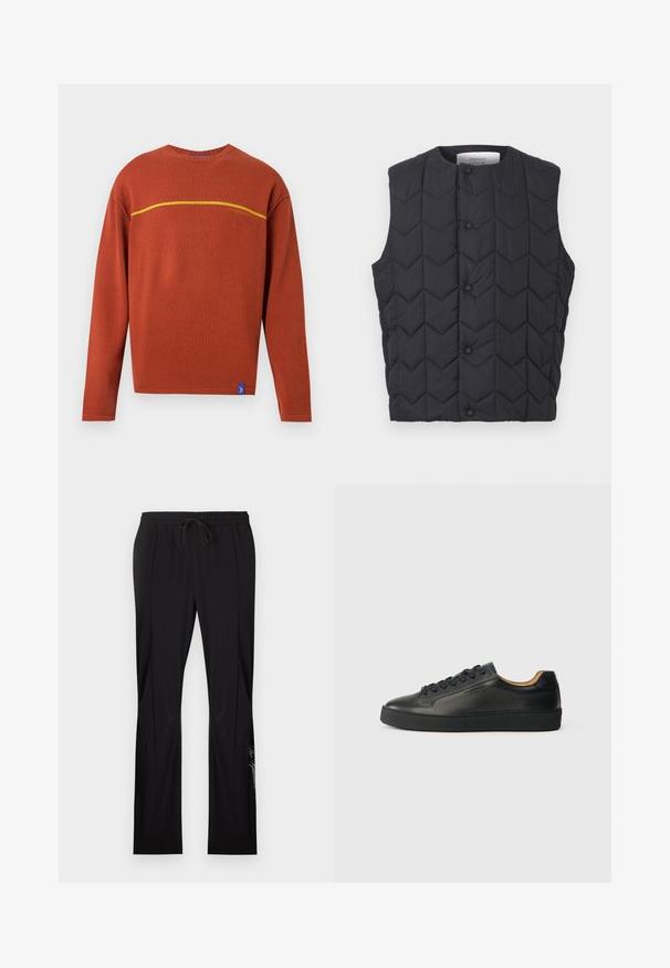 Veste sans manches matelassée noire avec fermeture à boutons-pression et motif de piqûres en chevron, étiquette Maison Kitsuné à l'intérieur du col.; Pull en maille orange rouille à manches longues avec une ligne horizontale jaune sur la poitrine et une petite étiquette bleue sur l'ourlet inférieur.; Pantalon noir à jambes droites avec taille élastique et cordon de serrage, présentant des coutures verticales discrètes et un texte logo sur la partie inférieure de la jambe gauche.; Baskets basses en cuir noir avec surface texturée, lacets noirs et semelle en caoutchouc épaisse, présentées de côté sur un fond clair.
