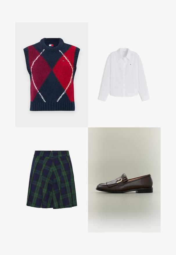 Mouwloze trui in marineblauw, rood en wit met een ruitpatroon. Gebreide textuur, geribde halslijn en zoom. Voorzien van een logolabel.; Witte blouse met lange mouwen, knoopsluiting, kraag en klein Tommy Hilfiger-logo op de linkerborst.; Marineblauwe en groene geplooide rok met een tartan patroon en een ritssluiting aan de achterkant.; Donkerbruine leren loafer met franje-detail en gouden gesp op een neutrale achtergrond, zijaanzicht.