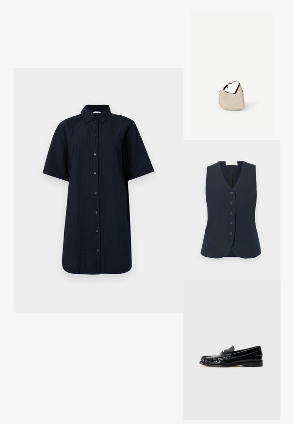 Chaleco azul marino con escote en V, seis botones frontales y sutiles costillas verticales. Cuenta con dos bolsillos laterales y un diseño entallado.; Camisa de manga corta abotonada en azul marino oscuro con rayas verticales, que cuenta con un bolsillo en el pecho y un collar estructurado.; Mocasines de cuero negro con puntera redondeada, costuras decorativas y un pequeño acento dorado en el empeine. Suela plana de goma, diseño elegante.; Bolso de cuero beige en forma de media luna con una sola correa para el hombro y costuras mínimas, colocado sobre un fondo blanco liso.