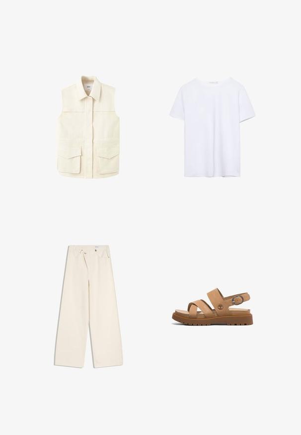 Ærmeløs beige utility-vest med krave, skjult frontlukning og to store klaplommer i taljen. Præsenteret på en almindelig hvid baggrund.; Simpel hvid kortærmet t-shirt med rund hals og lige kant, præsenteret på en hvid baggrund.; Off-white bukser med vidde i benene, foranlommer, bærestropper og sølvknapper på linningen og lommekanter.; Brune lædersandaler med to brede stropper, en bagstrop med en metalspænde og en kraftig gummisål med et struktureret mønster.