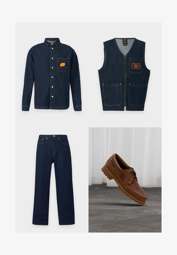 Chaleco vaquero azul oscuro con cremallera frontal, tres bolsillos de parche y parche con el logo naranja de Dickies en el bolsillo del pecho izquierdo.; Camisa de mezclilla azul oscuro con cuello abotonado, etiqueta naranja en el bolsillo del pecho y botones blancos. Textura suave con detalles de costura en contraste.; Pantalones vaqueros de mezclilla azul oscuro de corte recto, con cierre frontal de botones y cremallera, y diseño de cinco bolsillos sobre un fondo liso.; Zapato náutico de cuero marrón con cordones negros, costuras beige y una suela resistente, suspendido sobre un suelo de hormigón gris.