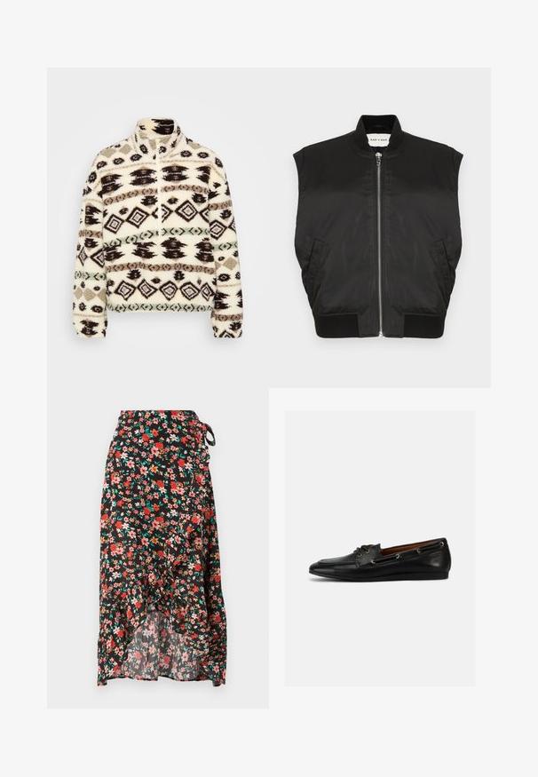 Sort ærmeløs jakke i et glat stof med høj hals, lynlås foran, samt ribbet kant og armåbninger. Inkluderer to sidelommer.; Fleece halv-zip pullover i crème, med geometriske mønstre i sort, brun og mint, med høj krave og ribbede manchetter.; Blomsterindpakningsnederdel med sort baggrund, røde og pink blomster, flæsekant, justerbar bindebånd i taljen og letvægtsstof.; Sort læder bådsko med rundet tå, snøredesign og sølvfarvede snørehuller. Har en glat tekstur og lavprofil gummisål.