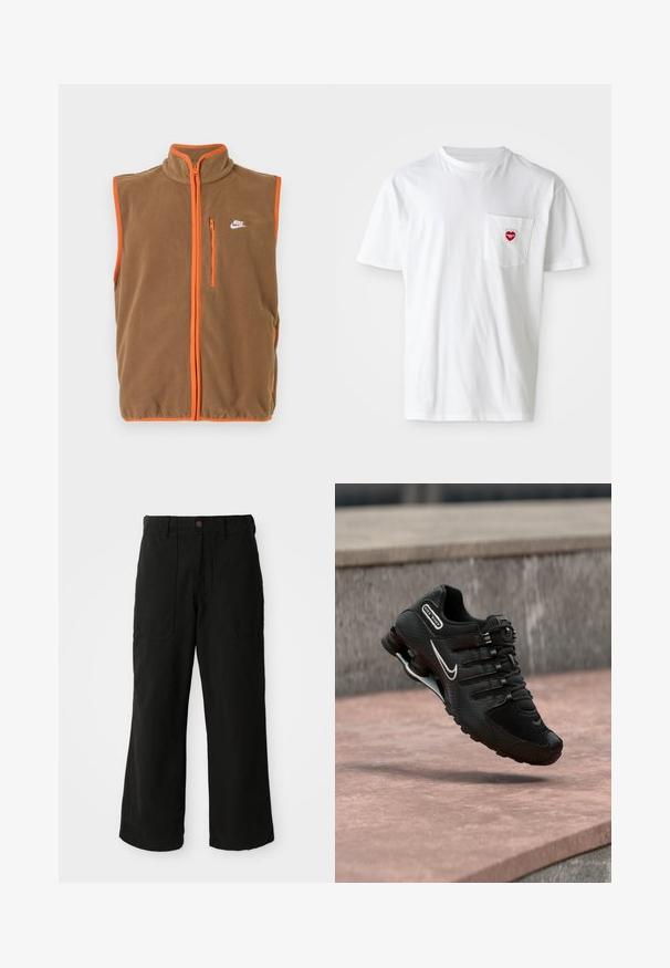 Fleece-Weste in Braun mit orangefarbenen Akzenten und Reißverschluss. Hat einen hohen Kragen und ein kleines weißes Logo auf der linken Brust.; Weißes Baumwoll-T-Shirt mit rundem Halsausschnitt und kurzen Ärmeln. Verfügt über ein kleines rotes Herzlogo auf der linken Brusttasche.; Schwarze weit geschnittene Hose aus weichem Stoff, mit Fronttaschen und einem Knopfverschluss an der Taille. Minimalistisches Design ohne sichtbare Muster.; Schwarzer Nike Shox Laufschuh mit weißem Swoosh-Logo, in der Luft über einer rosafarbenen Betonfläche vor einem grauen Steinmauer-Hintergrund.