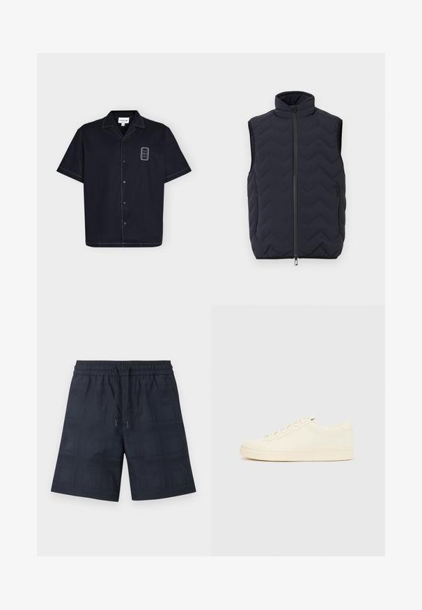 Veste sans manches noire matelassée avec col montant, fermeture éclair à l'avant et deux poches latérales zippées.; Chemise noire à manches courtes avec boutons, surpiqûres blanches et petite écusson rectangulaire sur le côté gauche de la poitrine.; Shorts homme bleu marine avec taille élastique et cordon, avec un motif à carreaux discret.; Baskets couleur crème avec une tige en cuir lisse, bout arrondi, laçage à l'avant et semelle en caoutchouc texturée. Design minimaliste, sans logo.