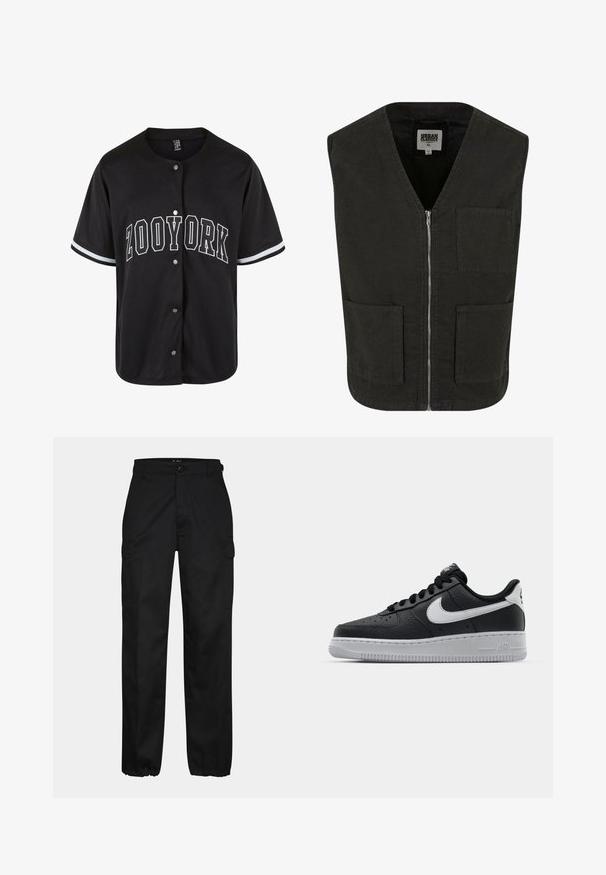 Sort ærmeløs vest lavet af økologisk bomuld, med V-hals, lynlåslukning foran og to sidelommer. Minimalistisk design.; Sort kortærmet trøje med knaplukning, "ZOOYORK" trykt med fede hvide bogstaver, med kontraststriber i hvid på ærmerne.; Sorte cargo bukser med lige pasform, der har sidelommer, knaplukning og elastiske manchetter ved anklerne. Fremstillet af slidstærkt stof.; Sort lædersneaker med tekstureret overflade, hvid Nike swoosh, grå sål, rund tå og snørebåndsdesign. Har perforeringer på tåboksen.