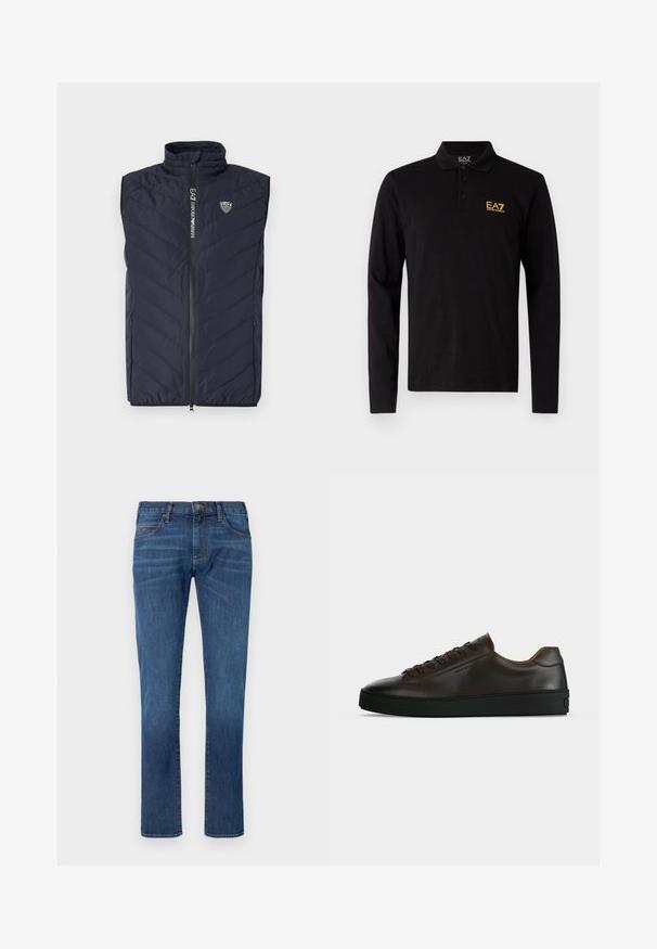 Mørkeblå ærmeløs puffer vest med lodret quiltet mønster, høj krave, fuldlængde lynlås og logo på brystet.; Sort langærmet polo-shirt lavet af bomuld, med en tre-knaps placket og et kontrasterende gult broderet logo på brystet.; Blå denimjeans med lige ben, der har et klassisk design med fem lommer og knaplukning. Diskret falming over stofteksturområdet.; Lavprofil mørkebrune lædersneaker med sort gummisål, snørelukning foran og glat minimalistisk design på lys baggrund.