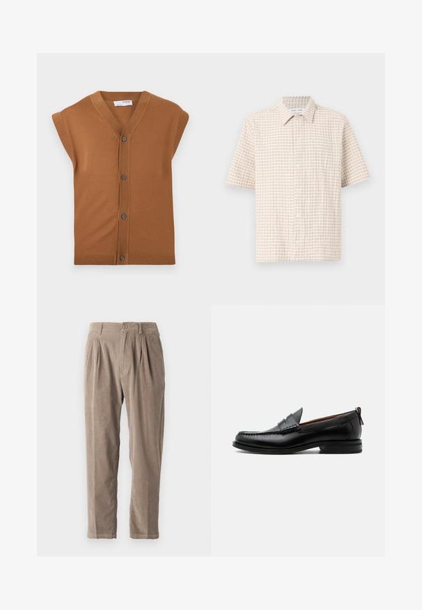 Brun strikket ærmeløs cardigan med V-hals, fem knapper og ribbet kant. Blød tekstur, afslappet design der er velegnet til lag-på-lag.; Kortærmet, lys beige skjorte med et rutenetmønster i blødt brunt, knap-front design og klassisk krave. Glat stoftekstur.; Beige corduroy bukser med en afslappet pasform, der har plisseringer, knaplukning og sidelommer, tekstureret overflade og tapered bendesign.; Sort læder herre loafer med moc-tå syning, penny strop, struktureret krave og lav stablet hæl på hvid baggrund.