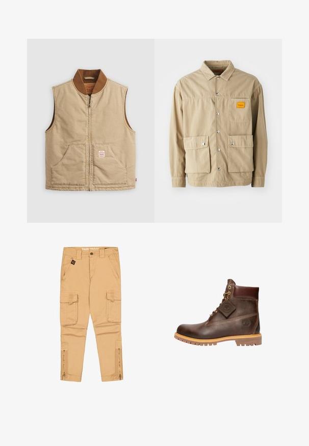 Beige mouwloze zip-up vest met een bruin geribbeld kraag en twee voorzakken, voorzien van een klein label op de rechterzak.; Replay Inc. SHIRT - Overhemd - khaki; Beige cargobroek met knoop aan de voorkant, riemlussen, twee zijzakken, twee klepzakken en ritsen aan de onderkant van de pijpen.; Bruine leren enkelboot met een ronde neus, stevige zool, hardware in goudkleur en een gestructureerde bovenkant. Inclusief een merklabel dat is bevestigd.