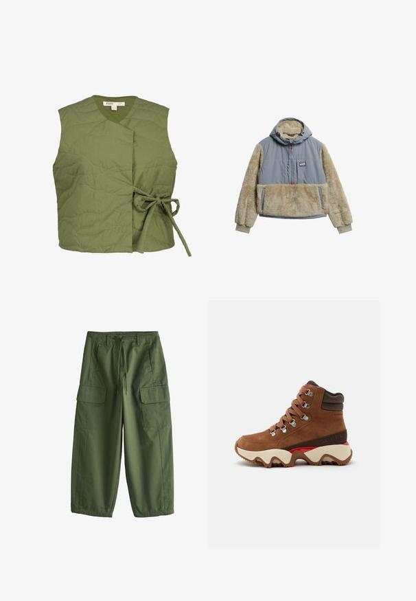 Olivengrøn quiltet vest med en indpakningsdesign, der har en båndlukning på siden. Glat tekstur med subtile bølgestingsdetaljer.; Pullover jakke med en grå vandafvisende overdel og beige fleeceærmer og lomme. Har hætte og halv-lynlås lukning.; Olivenfarvede cargobukser med snor i taljen, bæltestropper, sidelommer og klaplommer på lårene, løs pasform med elastiske manchetter.; Brun ruskind vandrestøvle med tyk hvid og rød sål, polstret anklerem, metaløjer og runde snørebånd, vist i sideprofil.