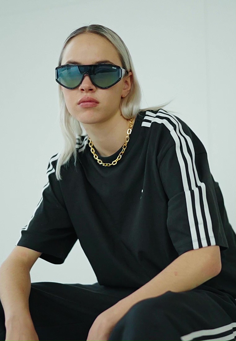 adidas oversize shirt