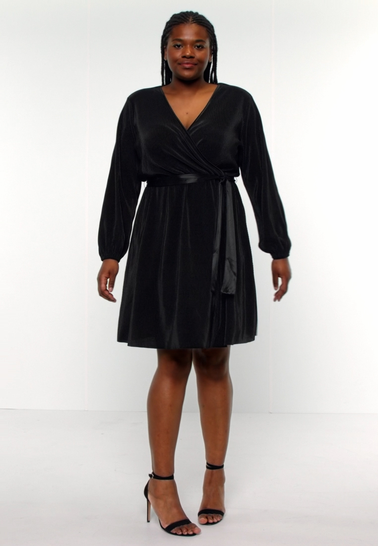 Vero Moda Curve VMAVI WRAP DRESS Cocktail dress / Party dress black