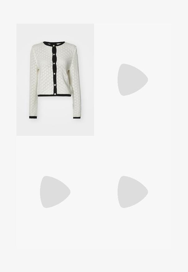 Cardigan alb din dantelă tricotată, cu mâneci lungi și un design scurt. Accente negre plisate de-a lungul gâtului, a butonierelor și la tiv. Cinci nasturi.; Body negru cu mânecă lungă și guler înalt, având un material solid pe trunchi și mâneci din plasă transparentă, realizat într-o formă ajustată.; Jeans din denim albastru cu picioare largi, decorate cu aplicații florale negre dispersate pe material. Au o talie înaltă și un design clasic cu cinci buzunare.; ONLY SHOES ONLBRIELLE - Botine - dark red; Ochelari de soare dreptunghiulari burgundy cu lentile întunecate, rame groase și temple conice. Făcuți din plastic lucios cu o textură netedă.