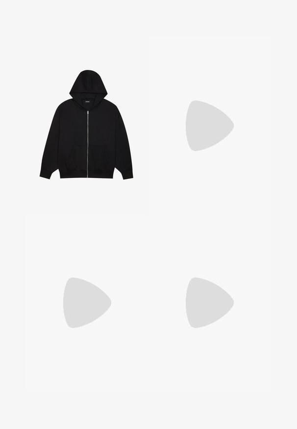 Hanorac negru cu fermoar, fabricat dintr-un material moale, având glugă, buzunare frontale și manșete și tiv din tricot. Design minimalist, fără modele.; Set de trei tricouri basic în negru, alb și gri deschis. Mâneci scurte, guler rotund, fabricate dintr-un material de bumbac neted. Logo-ul brandului este vizibil.; Pantaloni cargo de culoare bleumarin, fabricați dintr-un material durabil. Au două buzunare laterale mari, un buzunar cu fermoar și genunchi întăriți.; Adidași înalți albi din piele fină, cu vârf perforat, închidere cu șireturi și detaliu subtil cu logo pe laterale. Talpă din cauciuc texturat.
